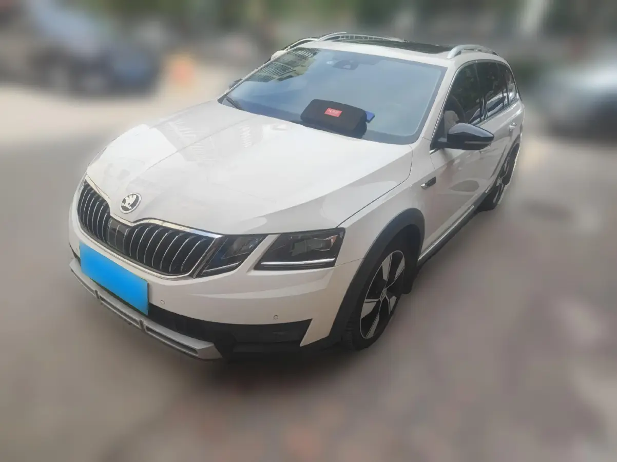 2019 Skoda Octavia 1.4T 150HP L4 7DCT