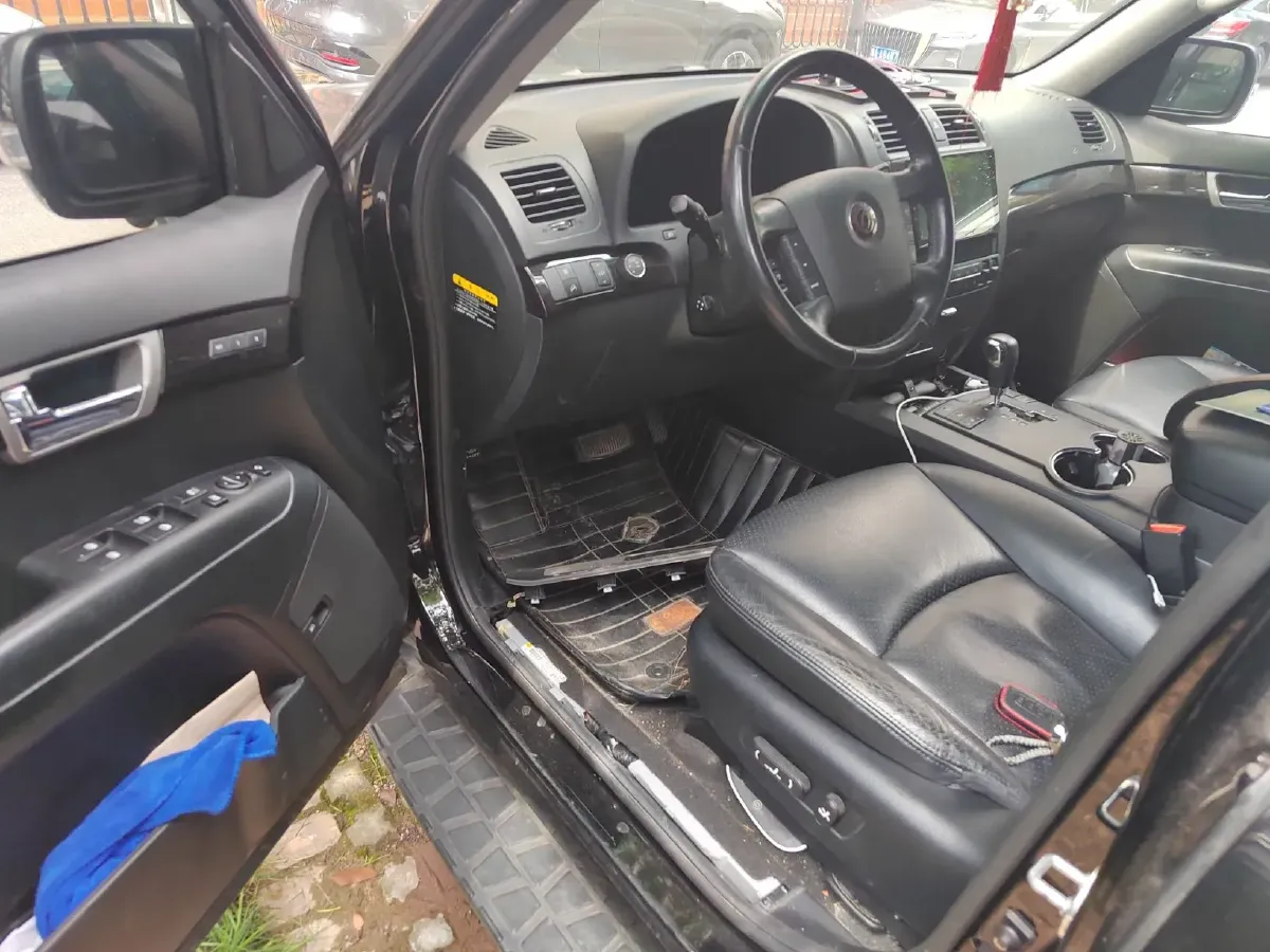 2015 Kia Borrego 3.8L 275HP V6 5AT,autocango,china used car exporter,china ev exporter,chinese used car exporter,chinese used ev exporter