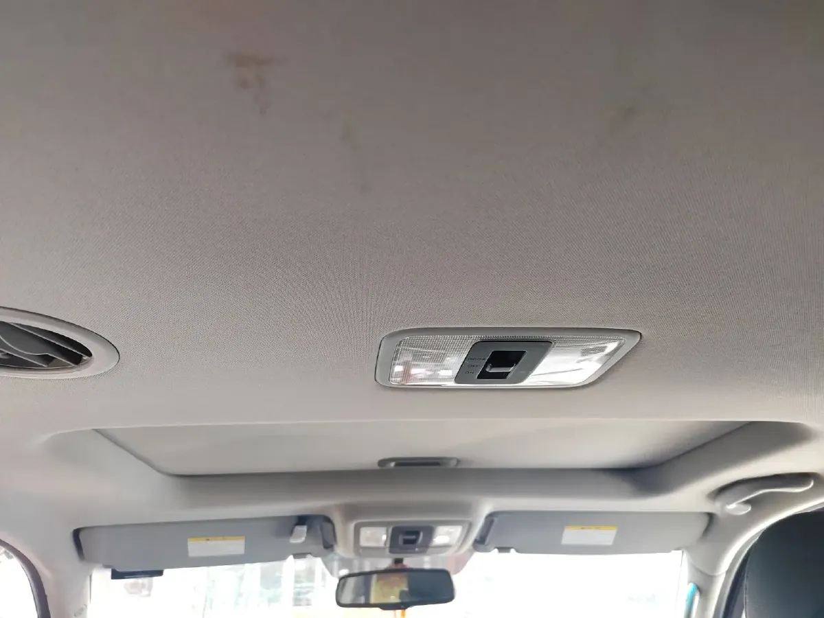 2015 Kia Borrego 3.8L 275HP V6 5AT,autocango,china used car exporter,china ev exporter,chinese used car exporter,chinese used ev exporter