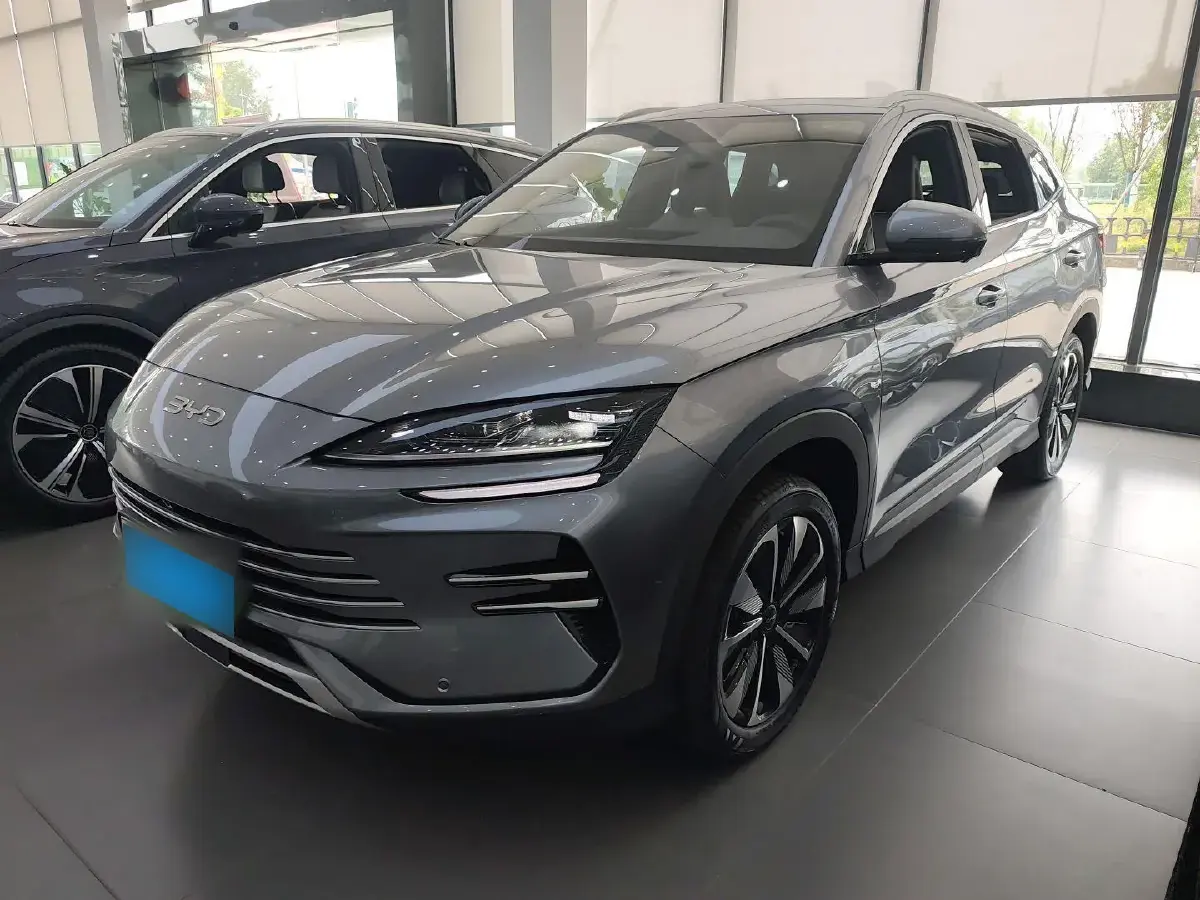 2025 BYD Song Plus 1.5L 101HP L4 E-CVT PHEV 18.3KWH