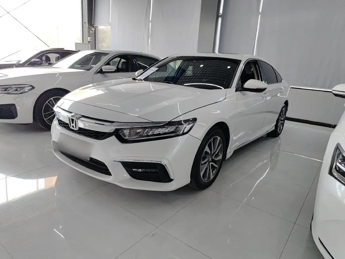 2019 Honda Inspire 1.5T 194HP L4 CVT