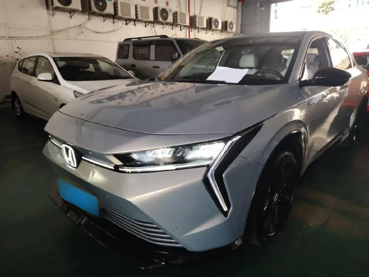 2024 Honda e:NS2 BEV 68.8KWH