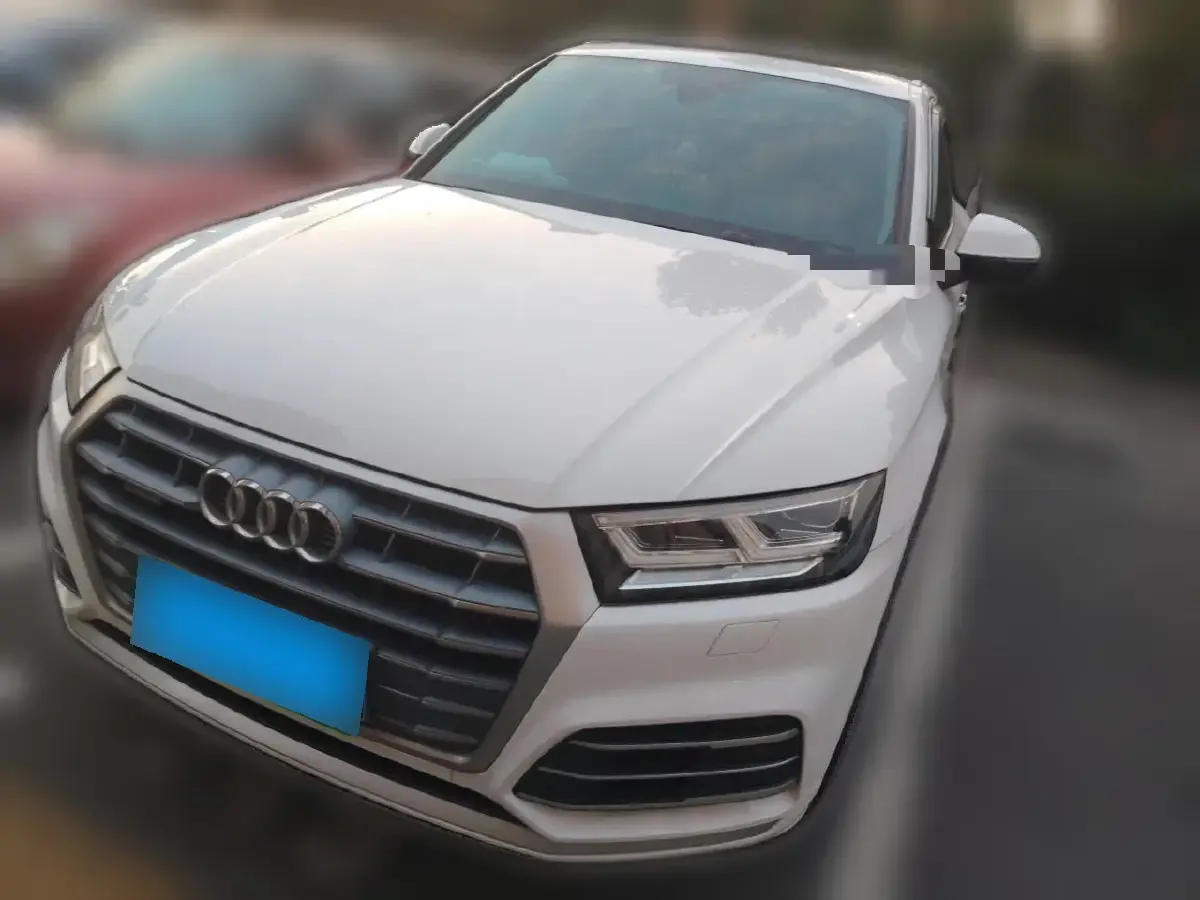 2020 Audi Q5L 2.0T 190HP L4 7DCT