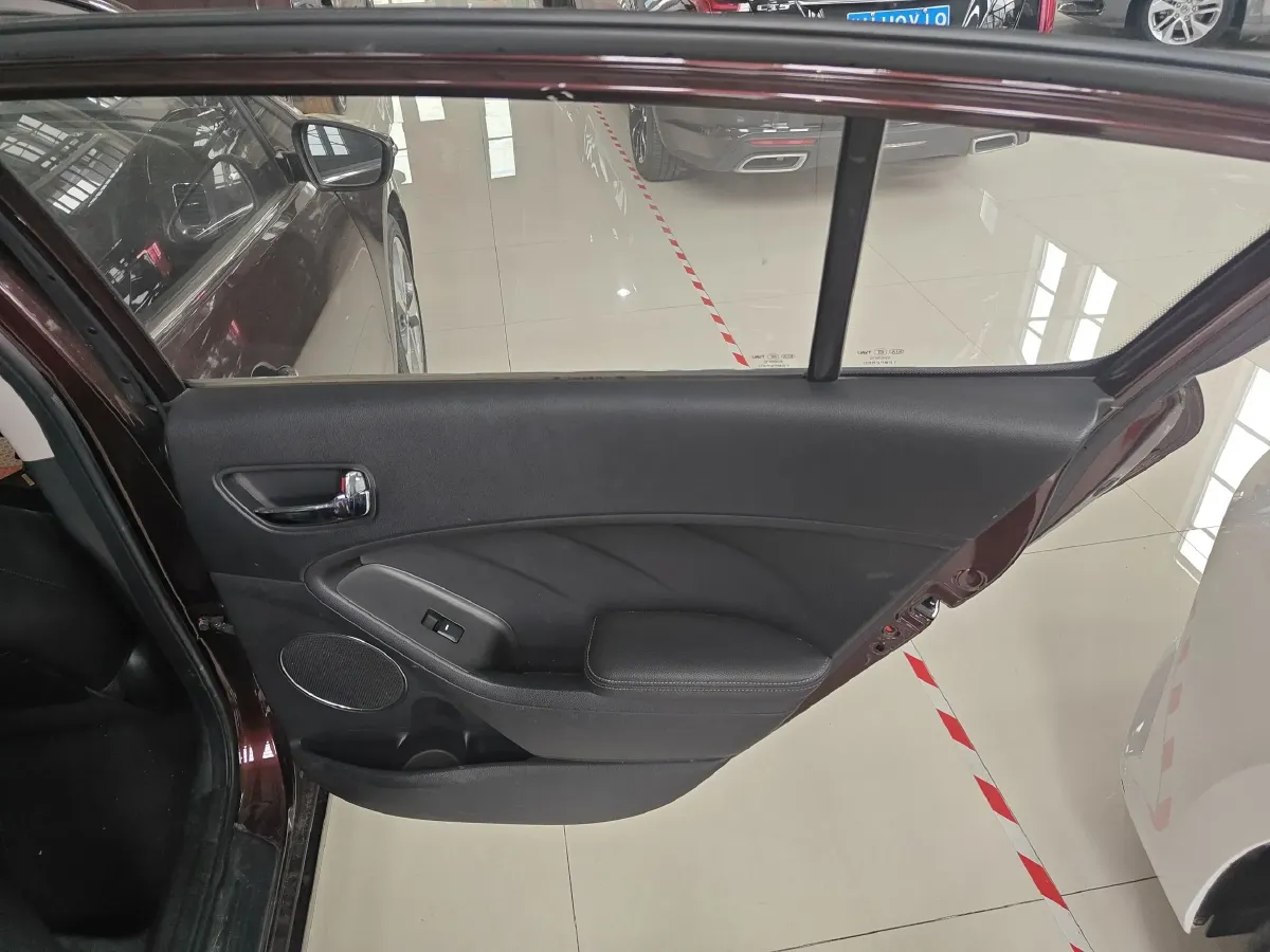 2014 Kia K3S 1.6L 128HP L4 6AT,autocango,china used car exporter,china ev exporter,chinese used car exporter,chinese used ev exporter