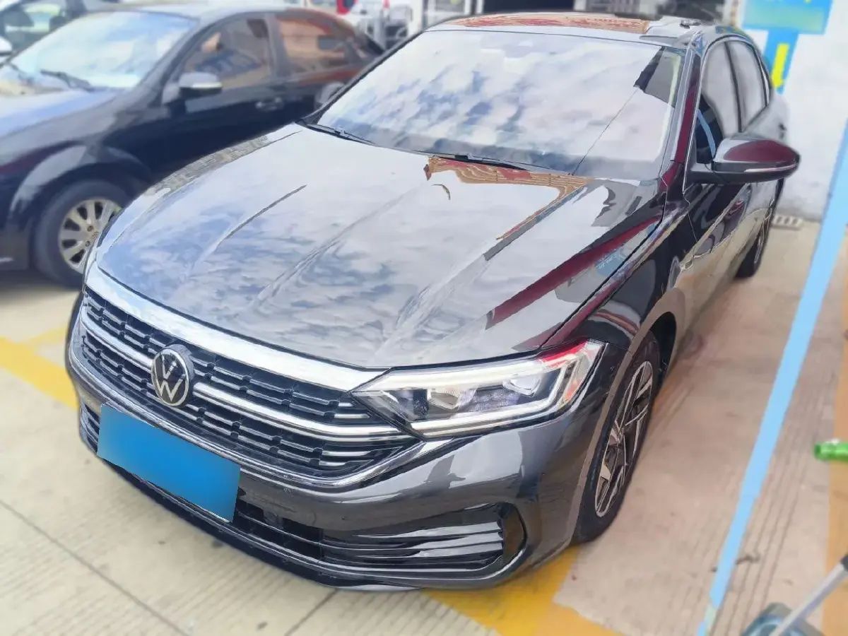 2023 Volkswagen Sagitar 1.4T 150HP L4 7DCT