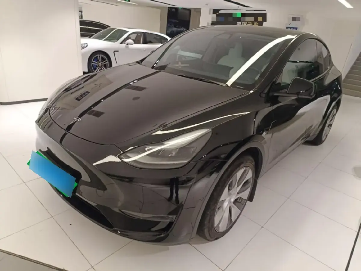 2021 Tesla Model Y BEV 60KWH