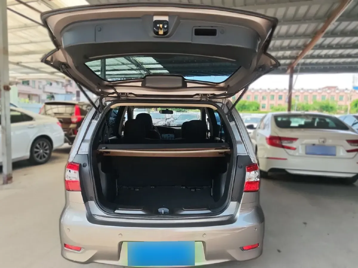 2013 Nissan Livina 1.6L 124HP L4 CVT,autocango,china used car exporter,china ev exporter,chinese used car exporter,chinese used ev exporter