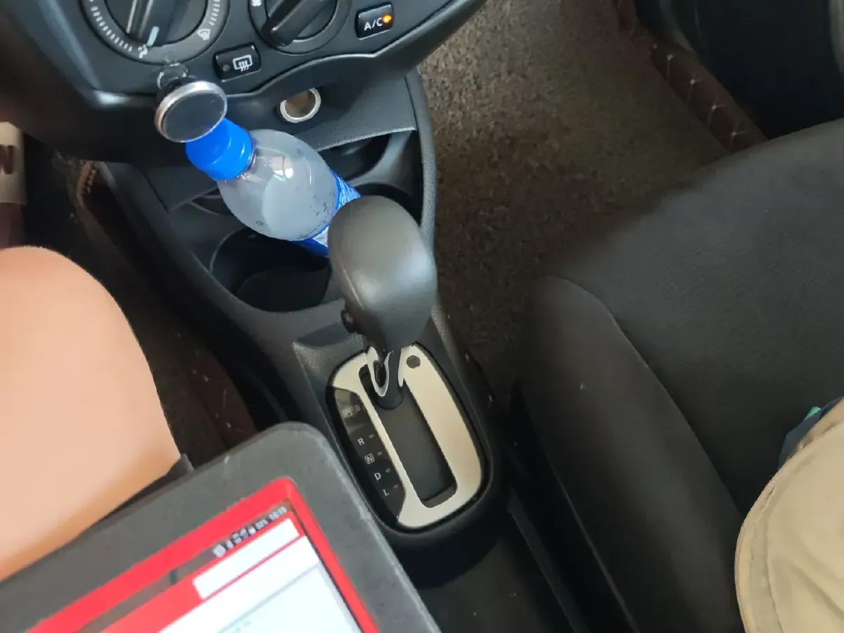 2013 Nissan Livina 1.6L 124HP L4 CVT,autocango,china used car exporter,china ev exporter,chinese used car exporter,chinese used ev exporter