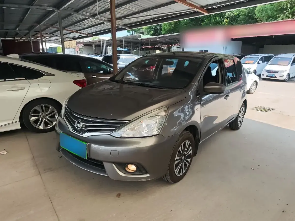 2013 Nissan Livina 1.6L 124HP L4 CVT
