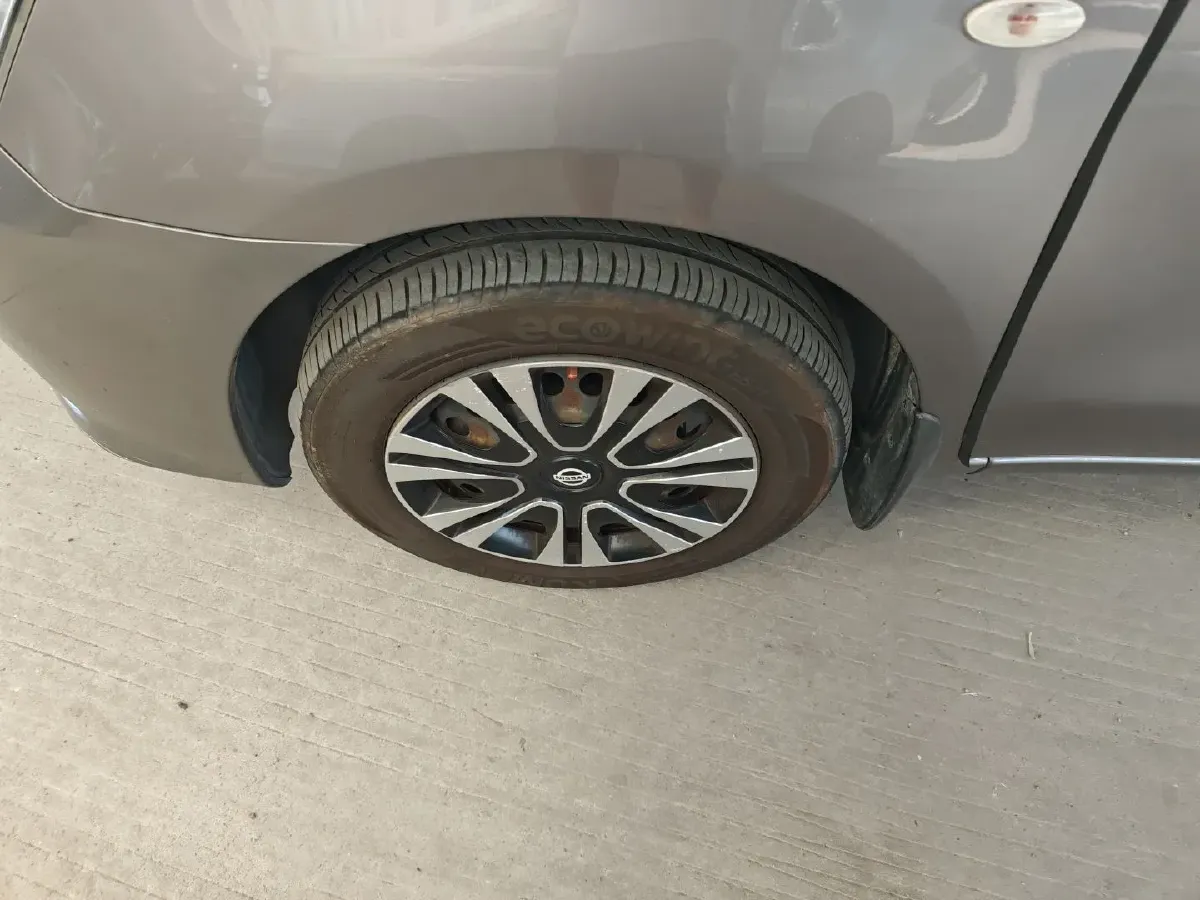 2013 Nissan Livina 1.6L 124HP L4 CVT,autocango,china used car exporter,china ev exporter,chinese used car exporter,chinese used ev exporter