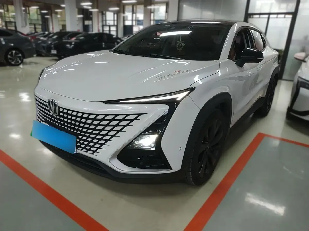 2020 ChangAn UNI-T 1.5T 180HP L4 7DCT