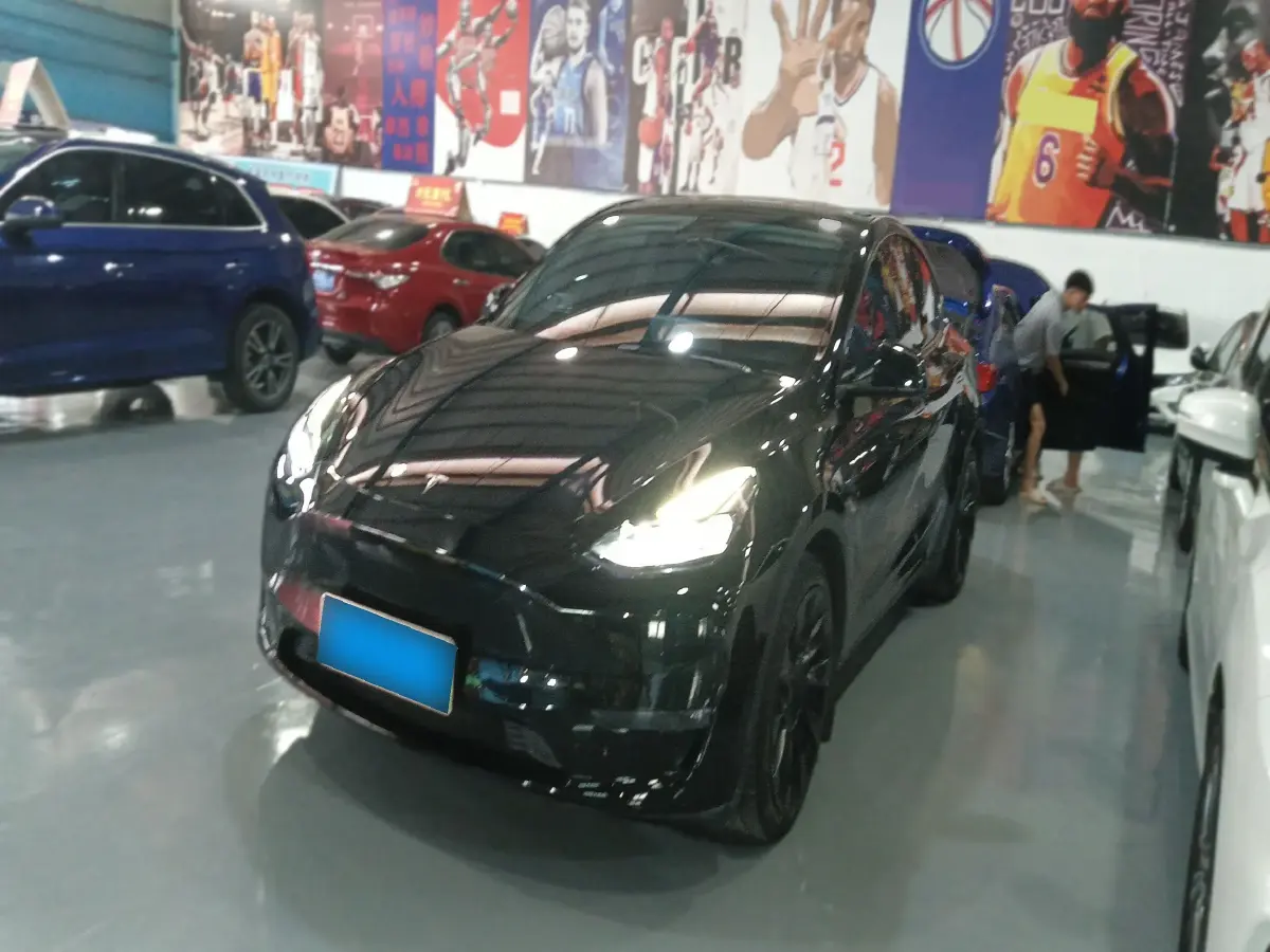 2021 Tesla Model Y BEV 60KWH