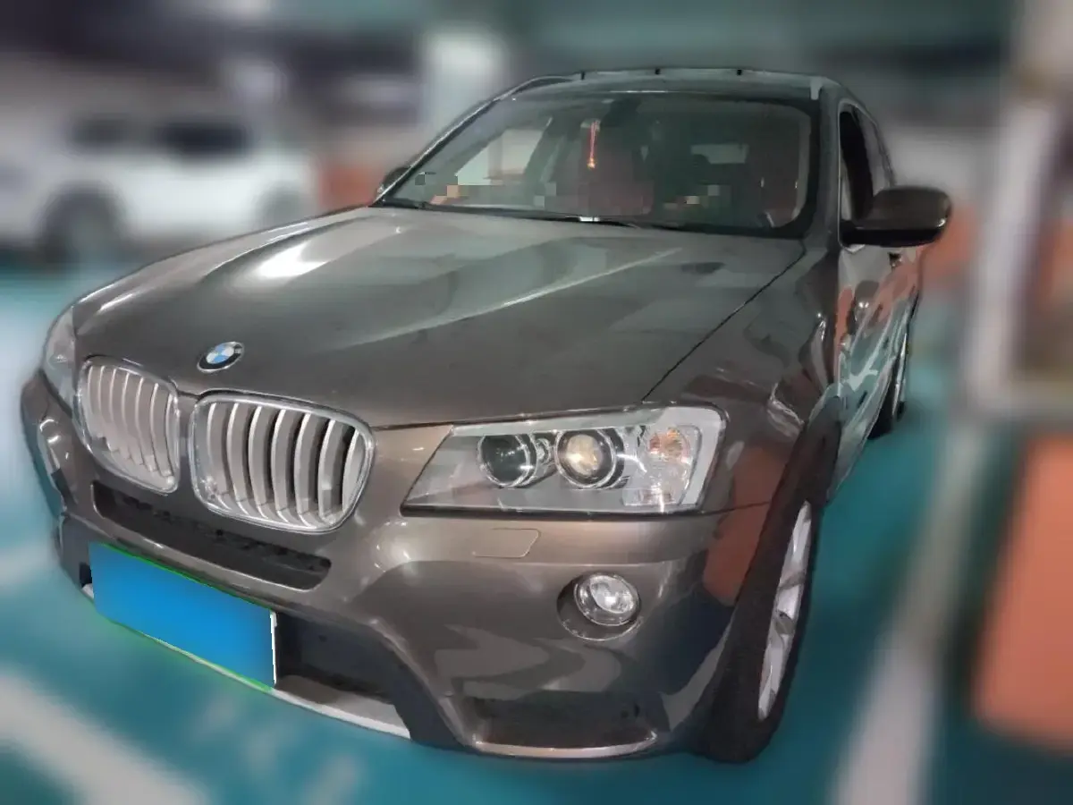 2011 BMW X3 3.0L 258HP L6 8AT