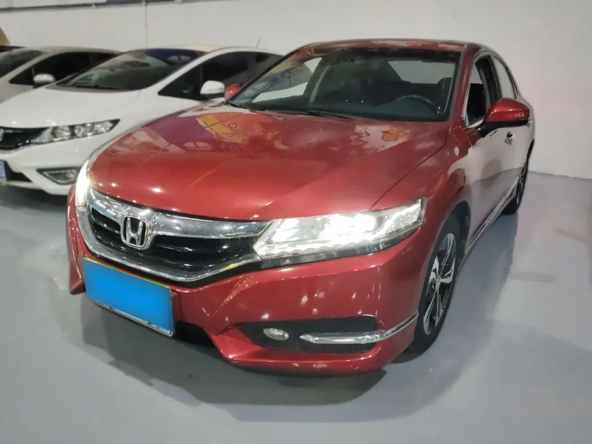 2015 Honda Spirior 2.4L 208HP L4 8DCT
