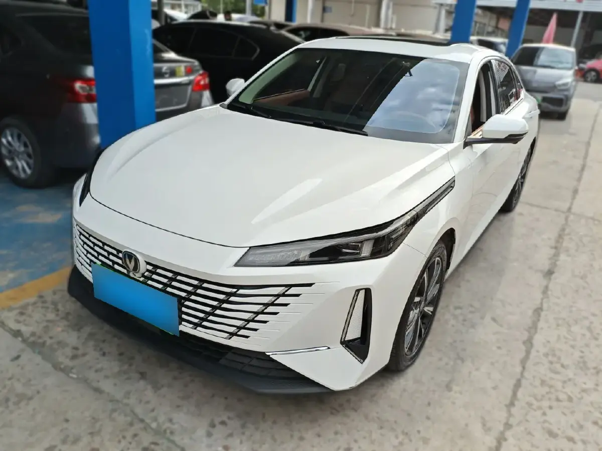 2024 ChangAn Eado 1.5T 170HP L4 7DCT