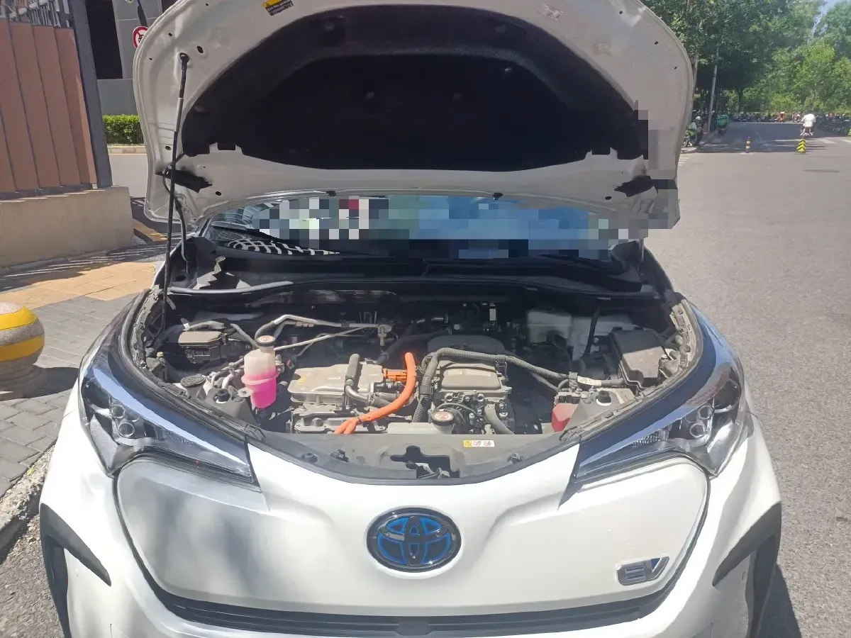 2020 Toyota Izoa E BEV 54.3KWH,autocango,china used car exporter,china ev exporter,chinese used car exporter,chinese used ev exporter