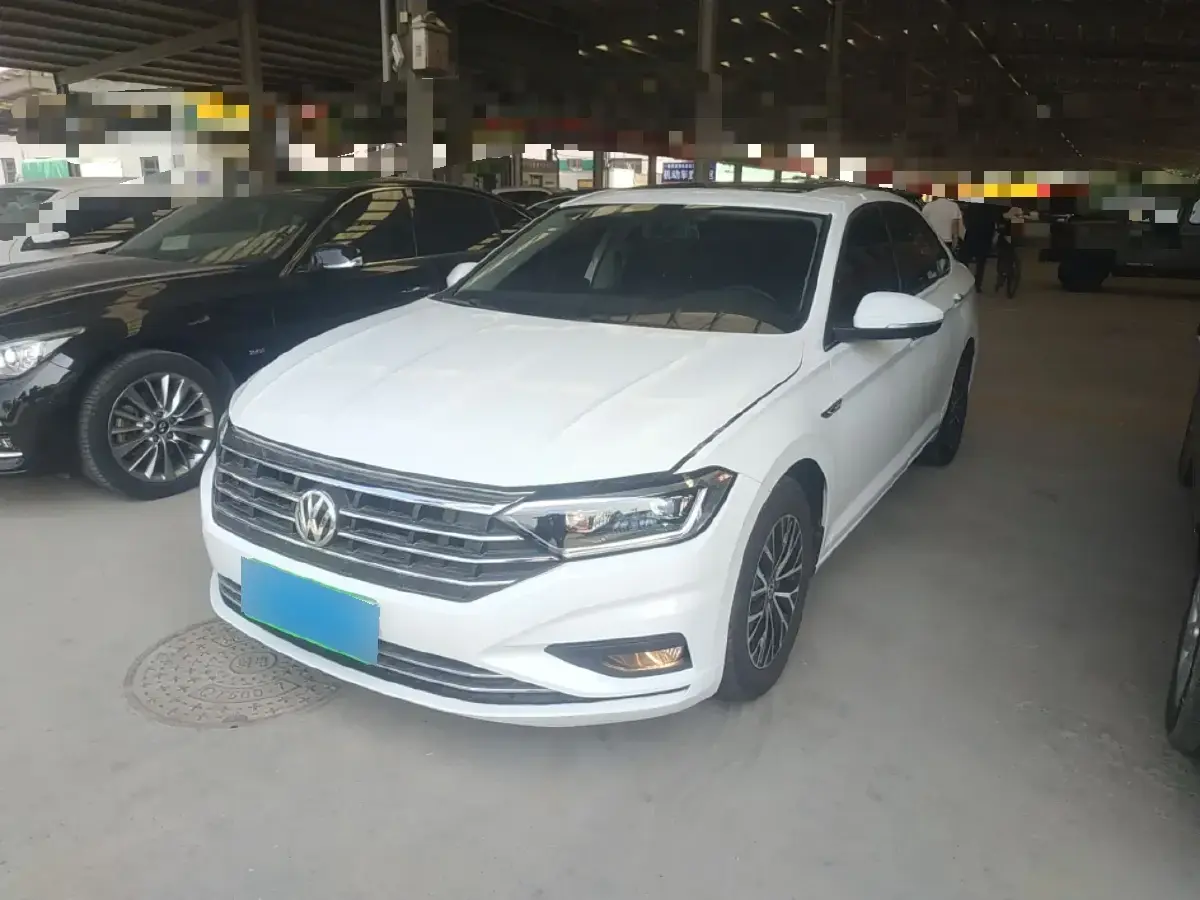 2019 Volkswagen Sagitar 1.4T 150HP L4 7DCT