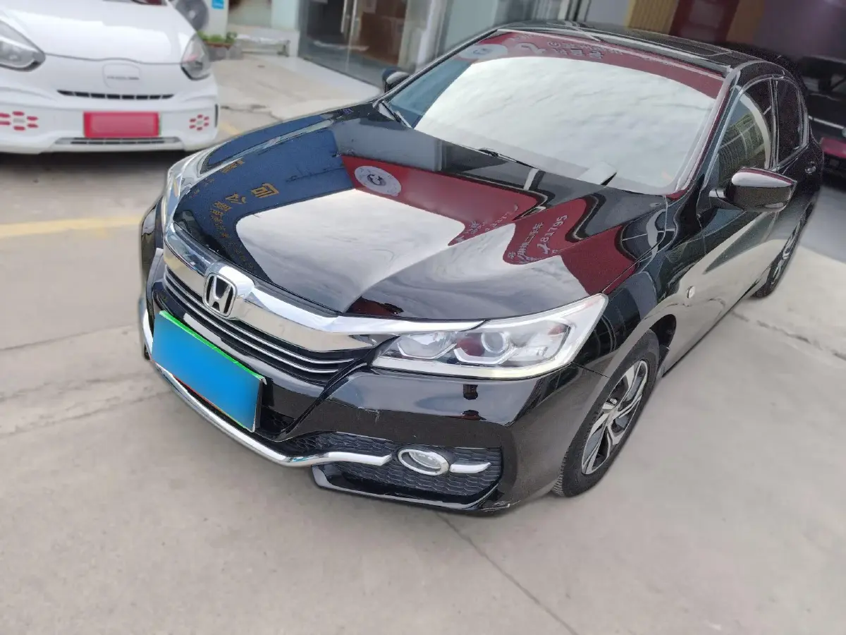 2016 Honda Accord 2.0L 155HP L4 CVT