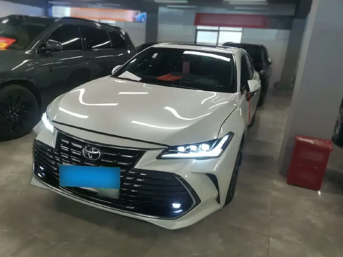 2022 Toyota Avalon 2.0L 178HP L4 CVT