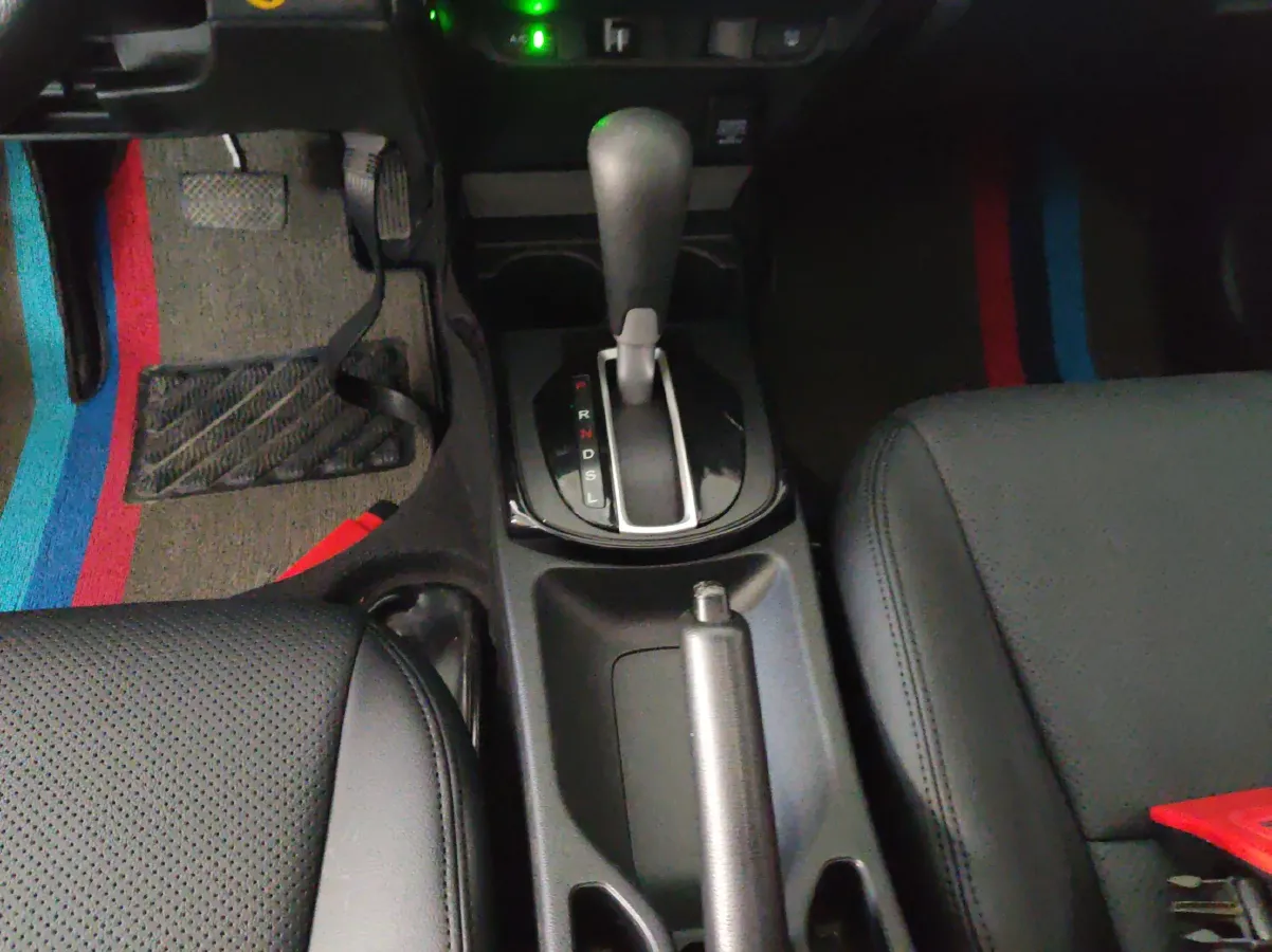 2017 Honda Gienia 1.5L 131HP L4 CVT,autocango,china used car exporter,china ev exporter,chinese used car exporter,chinese used ev exporter