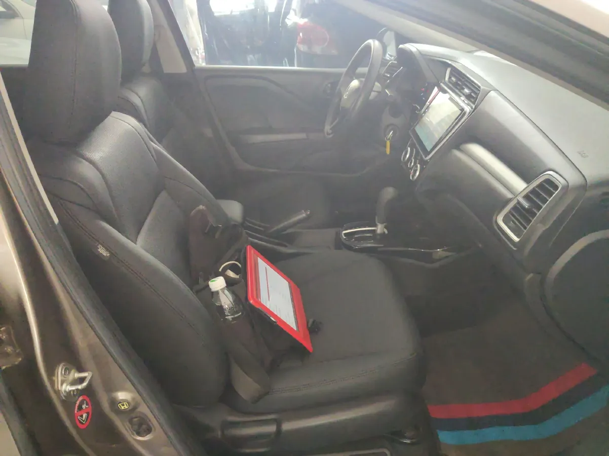 2017 Honda Gienia 1.5L 131HP L4 CVT,autocango,china used car exporter,china ev exporter,chinese used car exporter,chinese used ev exporter