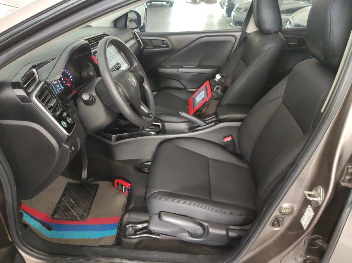 2017 Honda Gienia 1.5L 131HP L4 CVT,autocango,china used car exporter,china ev exporter,chinese used car exporter,chinese used ev exporter