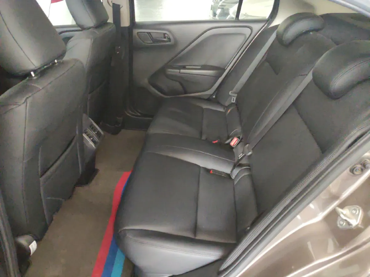 2017 Honda Gienia 1.5L 131HP L4 CVT,autocango,china used car exporter,china ev exporter,chinese used car exporter,chinese used ev exporter