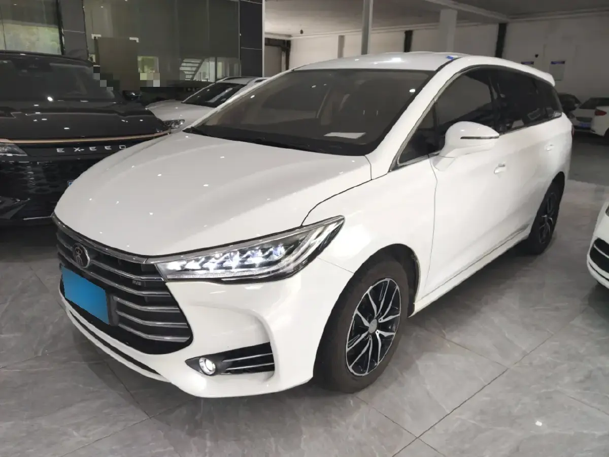 2017 BYD Song MAX 1.5T 154HP L4 6MT
