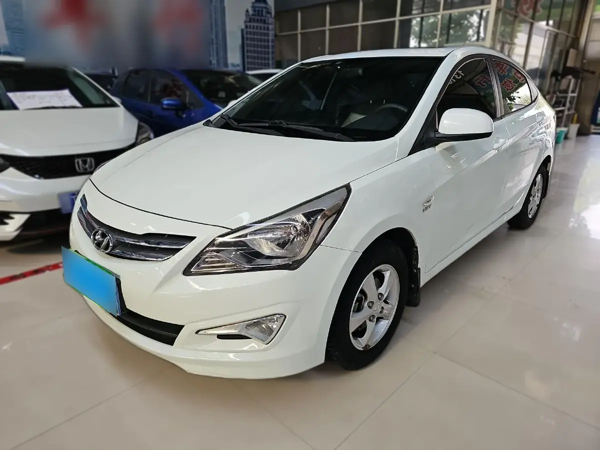 2016 Hyundai Reina 1.4L 107HP L4 4AT