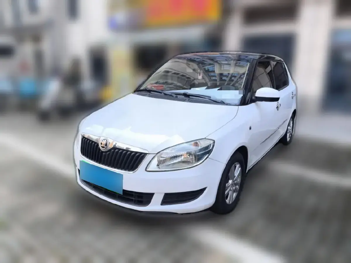 2014 Skoda Fabia 1.4L 86HP L4 6AT