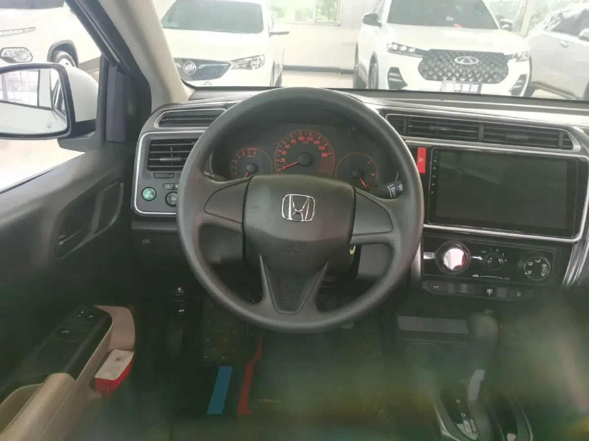 2016 Honda Greiz 1.5L 131HP L4 CVT,autocango,china used car exporter,china ev exporter,chinese used car exporter,chinese used ev exporter