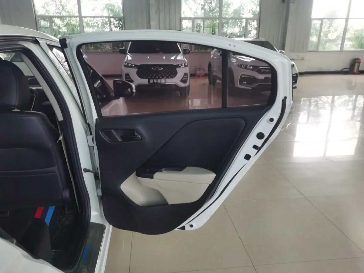 2016 Honda Greiz 1.5L 131HP L4 CVT,autocango,china used car exporter,china ev exporter,chinese used car exporter,chinese used ev exporter