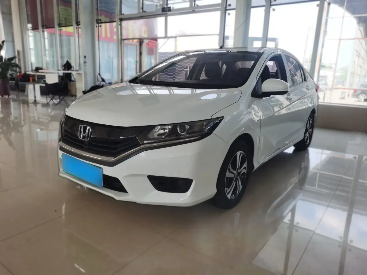 2016 Honda Greiz 1.5L 131HP L4 CVT