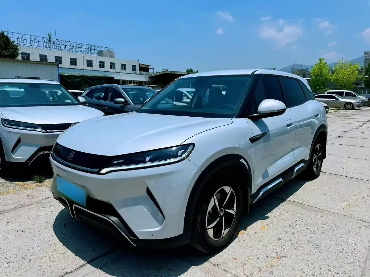 2024 BYD YuanUP BEV 45.12KWH