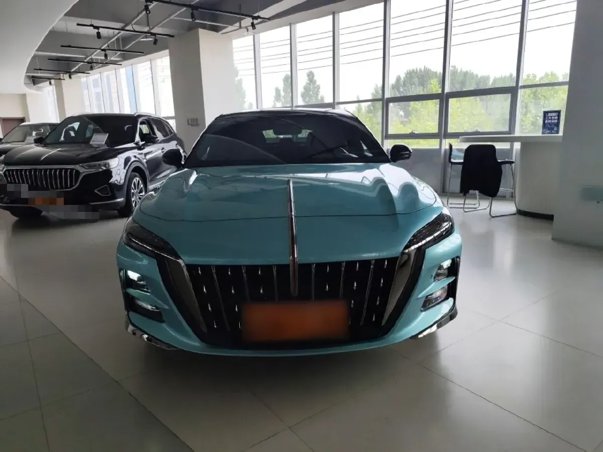 2023 HongQi H6 2.0T 252HP L4 8AT,autocango,china used car exporter,china ev exporter,chinese used car exporter,chinese used ev exporter