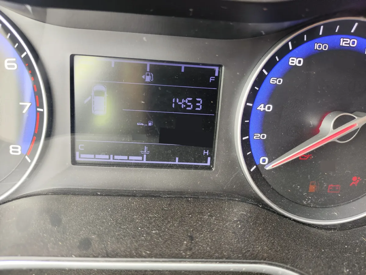 2020 Geely Vision 1.5L 109HP L4 5MT,autocango,china used car exporter,china ev exporter,chinese used car exporter,chinese used ev exporter