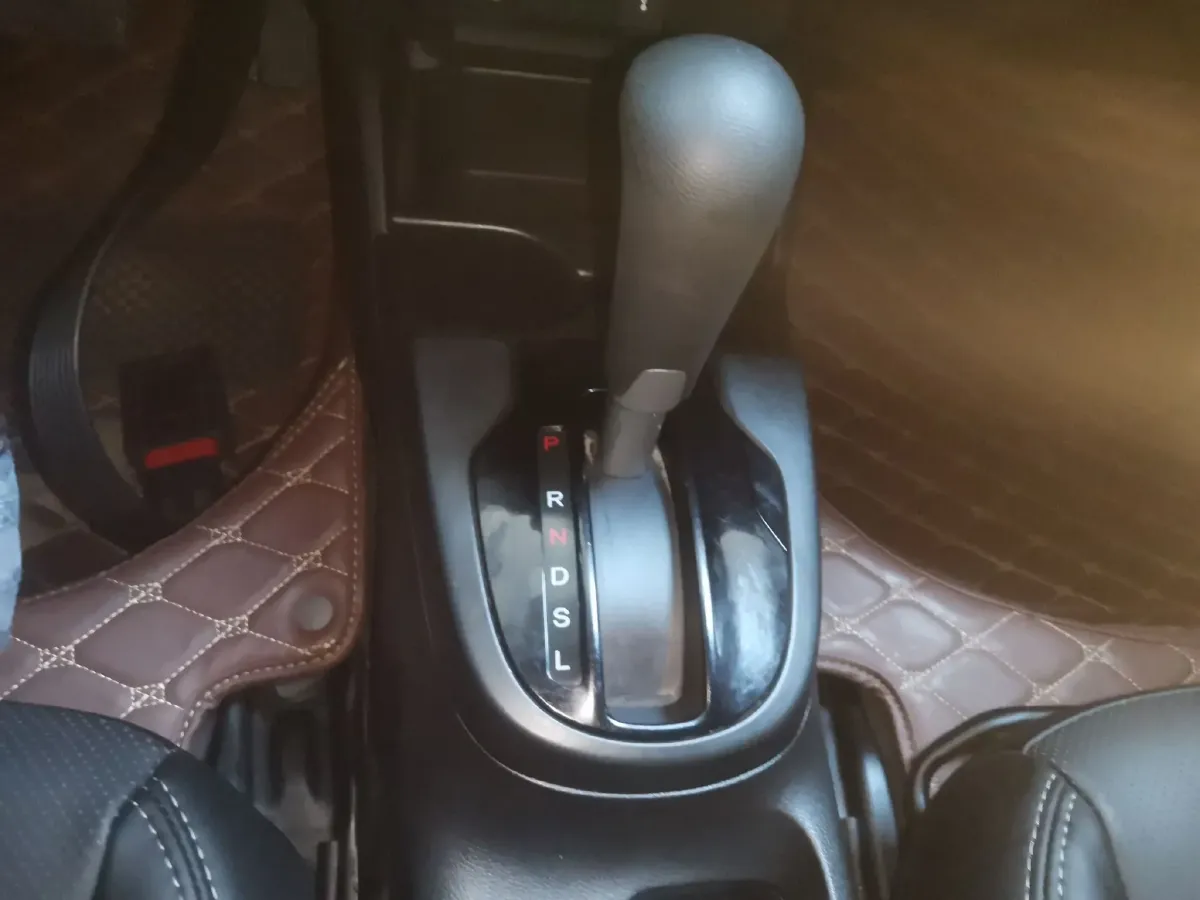 2014 Honda Fit 1.5L 131HP L4 CVT,autocango,china used car exporter,china ev exporter,chinese used car exporter,chinese used ev exporter