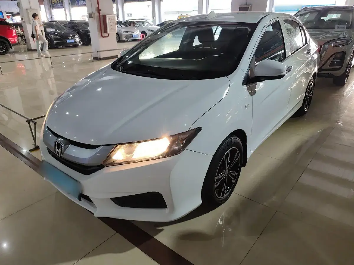 2015 Honda City 1.5L 131HP L4 CVT