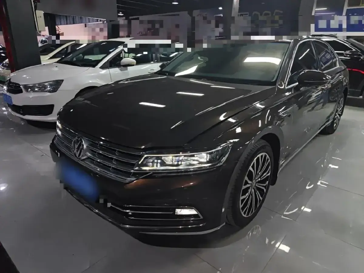 2016 Volkswagen Phideon 2.0T 224HP L4 7DCT