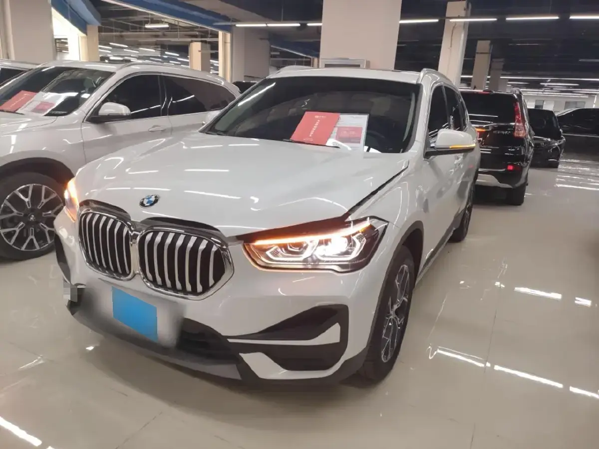 2022 BMW X1 2.0T 192HP L4 7DCT