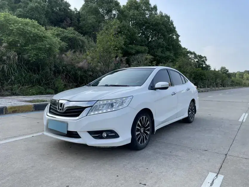 2015 Honda Crider 1.8L 139HP L4 5AT