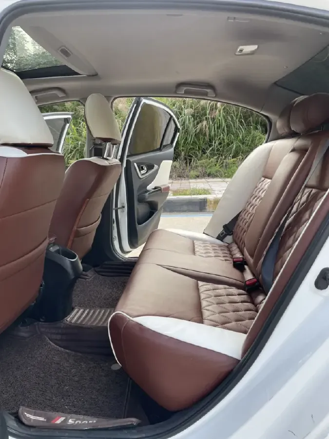 2015 Honda Crider 1.8L 139HP L4 5AT,autocango,china used car exporter,china ev exporter,chinese used car exporter,chinese used ev exporter