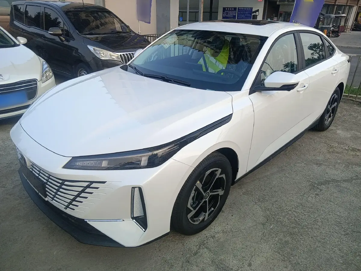 2025 ChangAn Eado 1.5T 170HP L4 7DCT