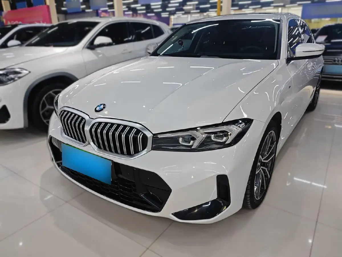 2023 BMW 3 Series 2.0T 156HP L4 8AT