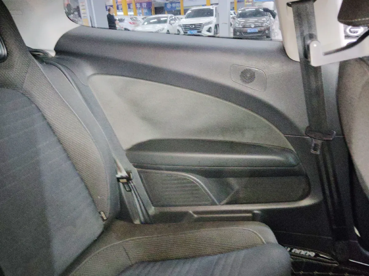 2011 Volkswagen Scirocco 1.4T 122HP L4 7DCT,autocango,china used car exporter,china ev exporter,chinese used car exporter,chinese used ev exporter