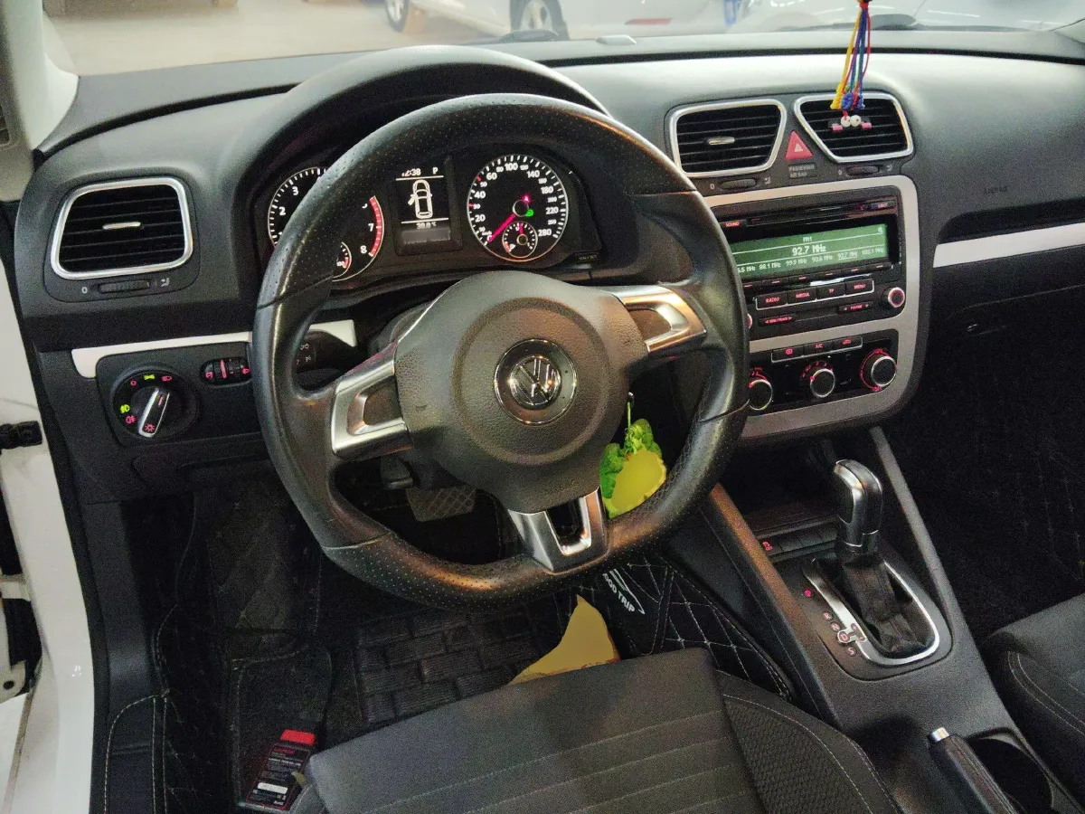 2011 Volkswagen Scirocco 1.4T 122HP L4 7DCT,autocango,china used car exporter,china ev exporter,chinese used car exporter,chinese used ev exporter