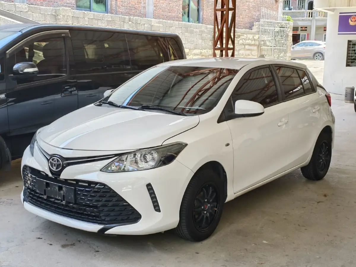 2017 Toyota Vios FS 1.5L 107HP L4 CVT