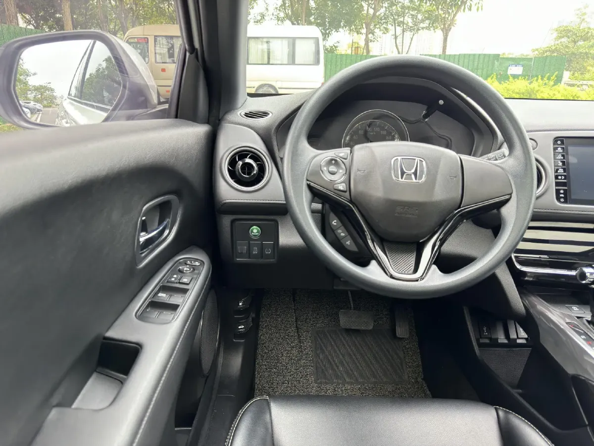 2021 Honda XR-V 1.5T 177HP L4 CVT,autocango,china used car exporter,china ev exporter,chinese used car exporter,chinese used ev exporter