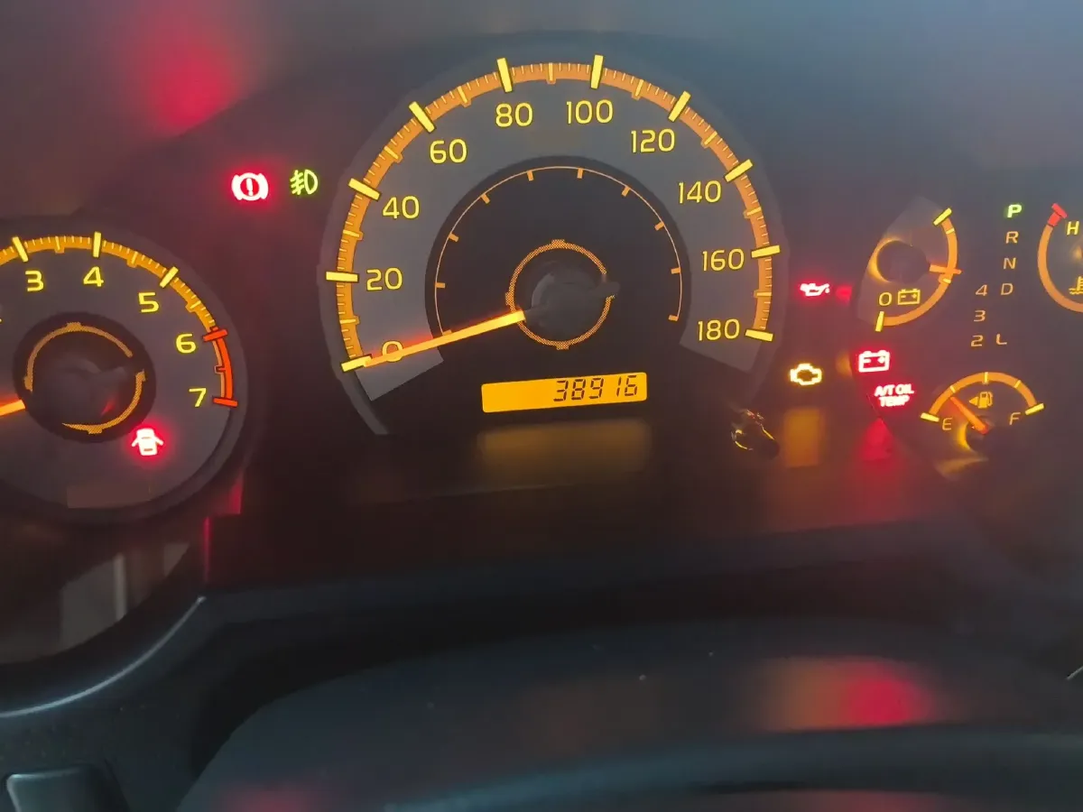 2013 Toyota FJ Cruiser 4.0L 272HP V6 5AT,autocango,china used car exporter,china ev exporter,chinese used car exporter,chinese used ev exporter