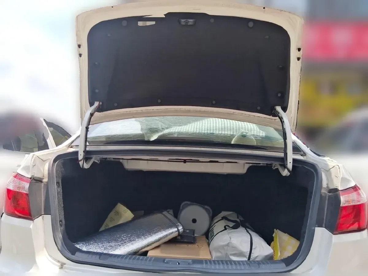 2016 ChangAn Alsvin V7 1.6L 124HP L4 5MT,autocango,china used car exporter,china ev exporter,chinese used car exporter,chinese used ev exporter